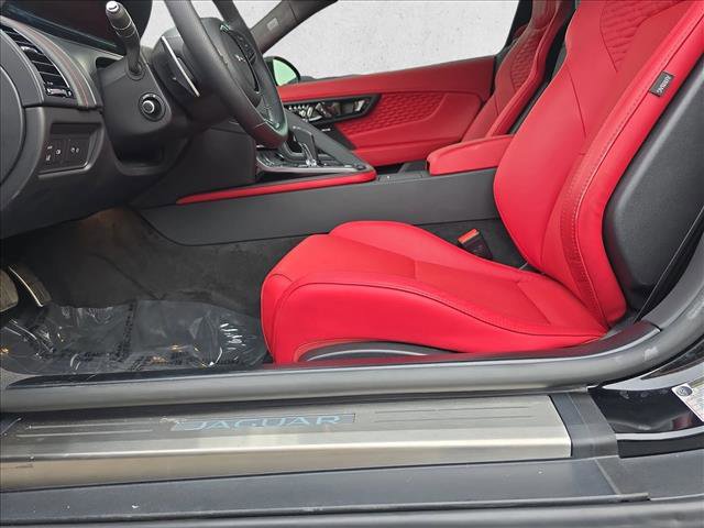 Used 2024 Jaguar F-TYPE R image 25