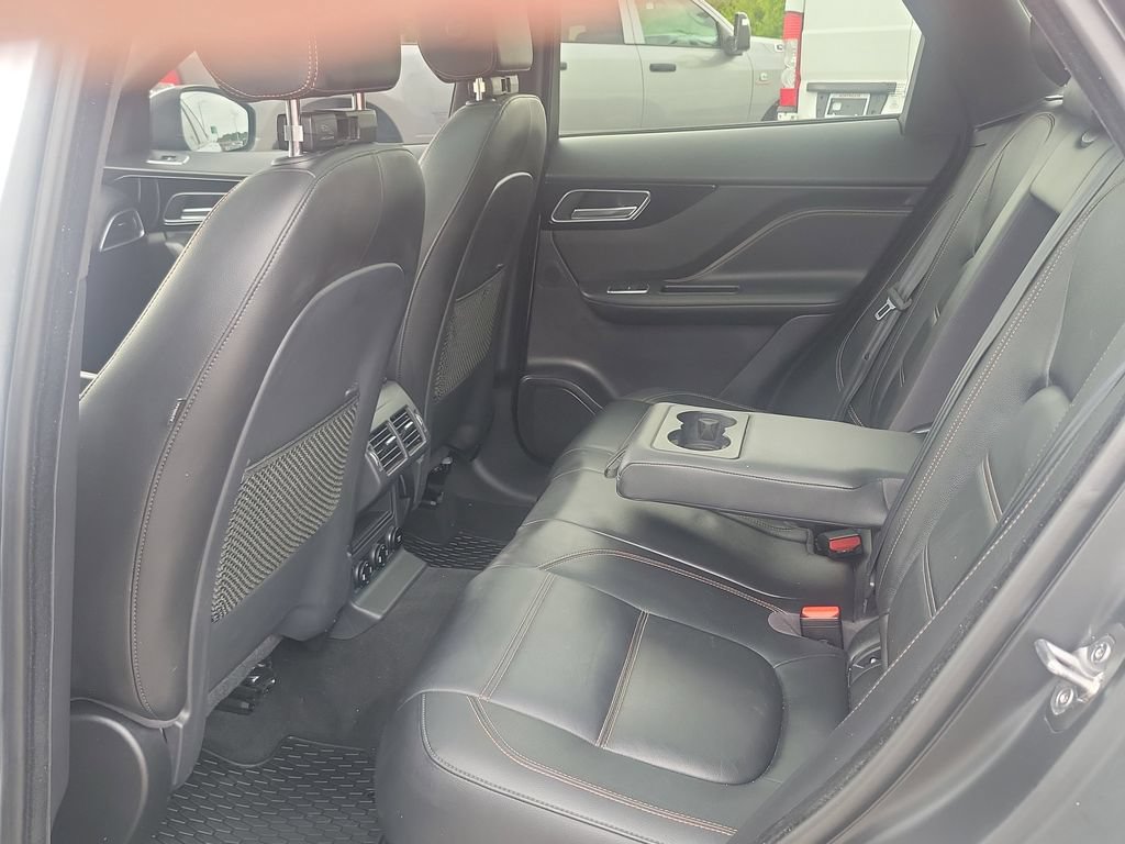 Used 2020 Jaguar F-PACE Prestige AWD/4WD image 9