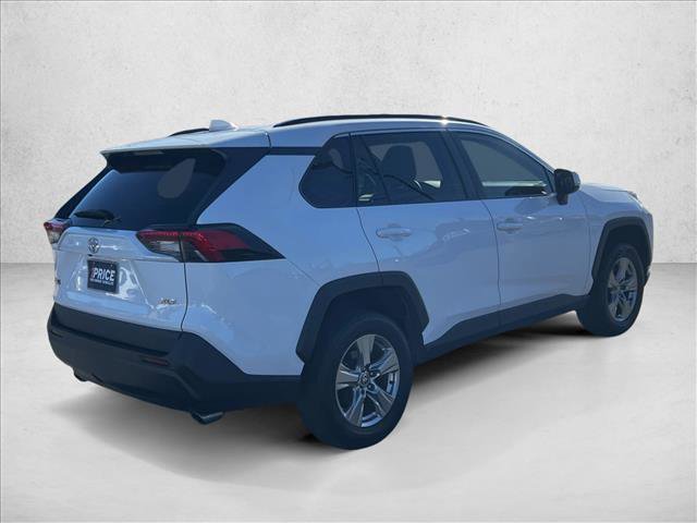 Used 2022 Toyota RAV4 XLE image 5