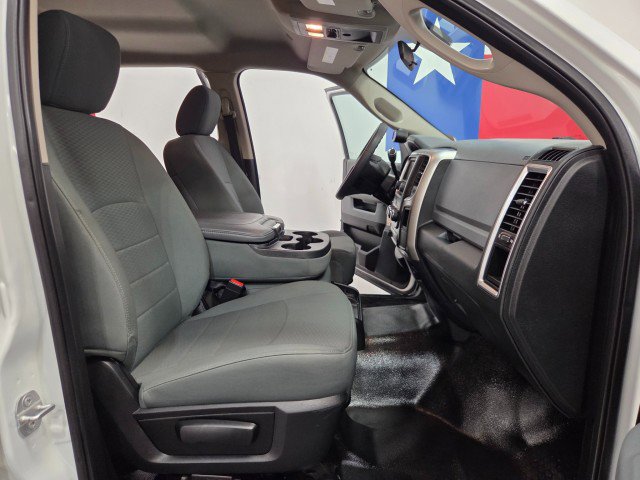 Used 2018 RAM 3500 SLT w/ Cold Weather Group image 8