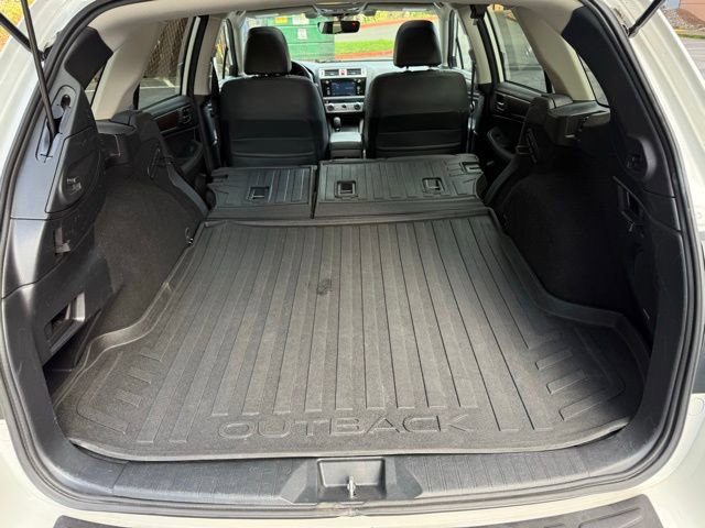 Used 2017 Subaru Outback 3.6R Limited image 30