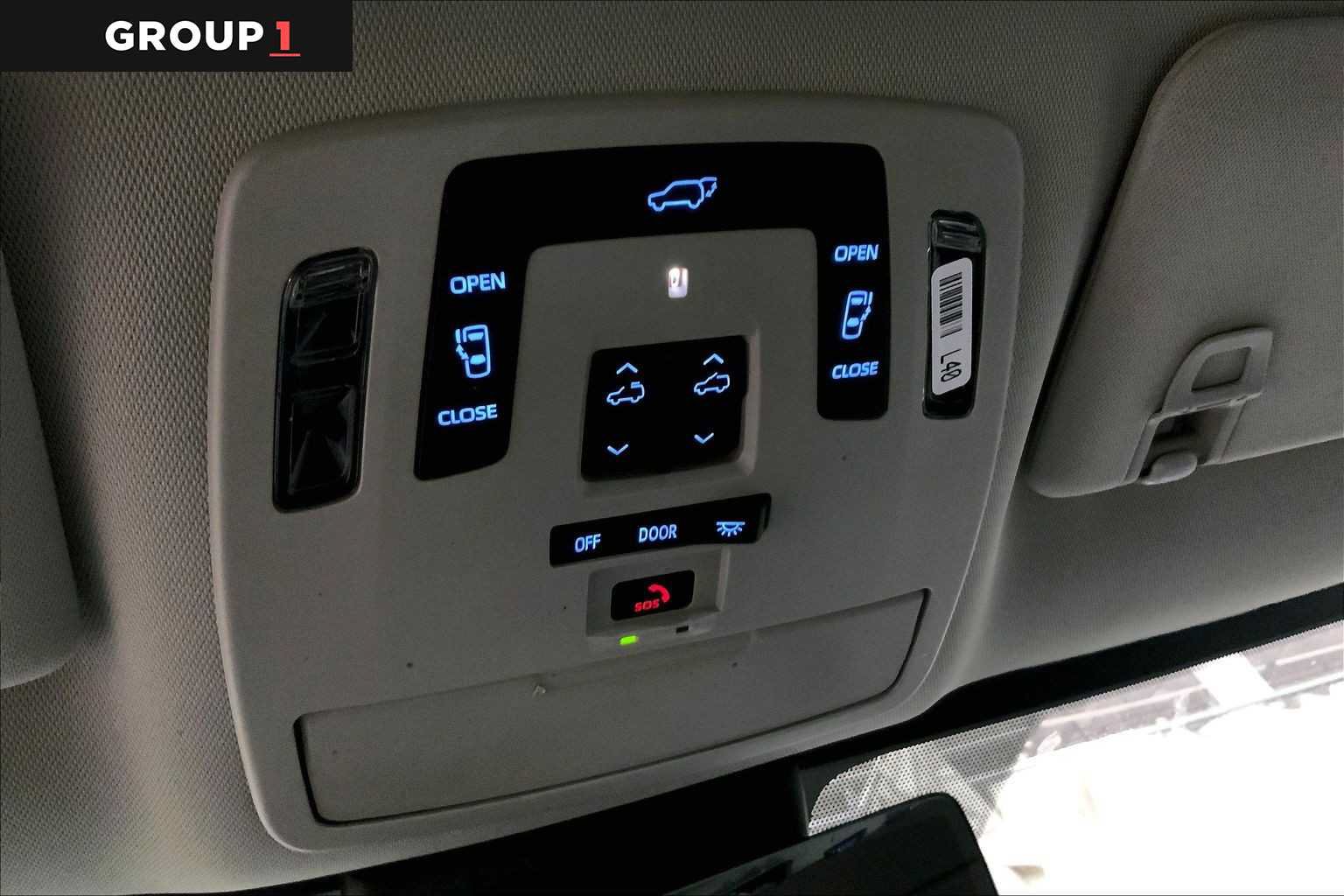Certified 2024 Toyota Sienna Limited AWD/4WD image 34