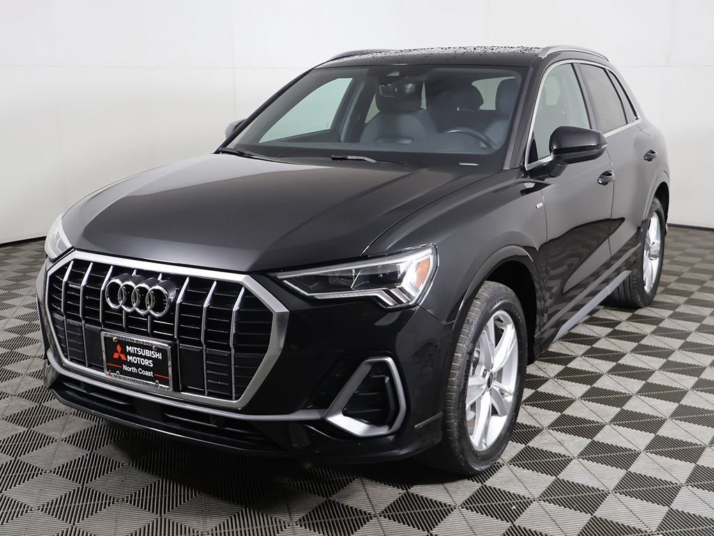 Used 2023 Audi Q3 2.0T Premium w/ Convenience Package AWD/4WD image 8