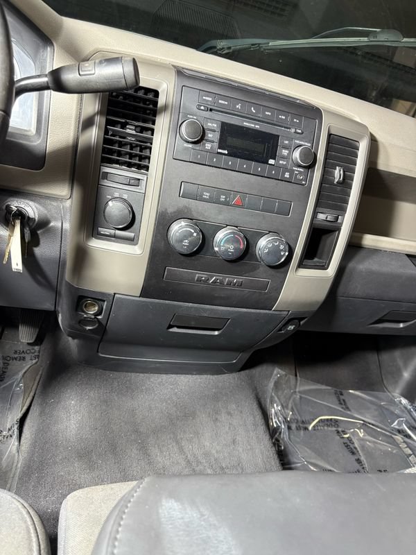 Used 2010 Dodge Ram 1500 Truck ST w/ ST Popular Equipment Group AWD/4WD image 15