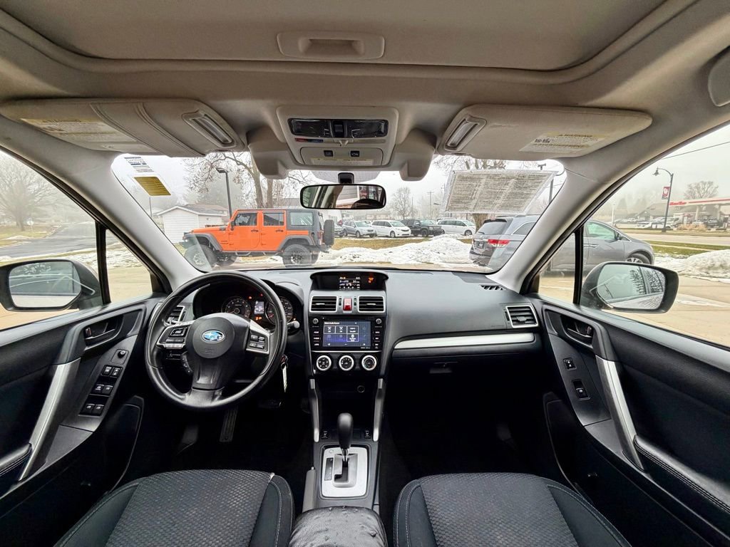 Used 2016 Subaru Forester 2.5i Premium AWD/4WD image 12