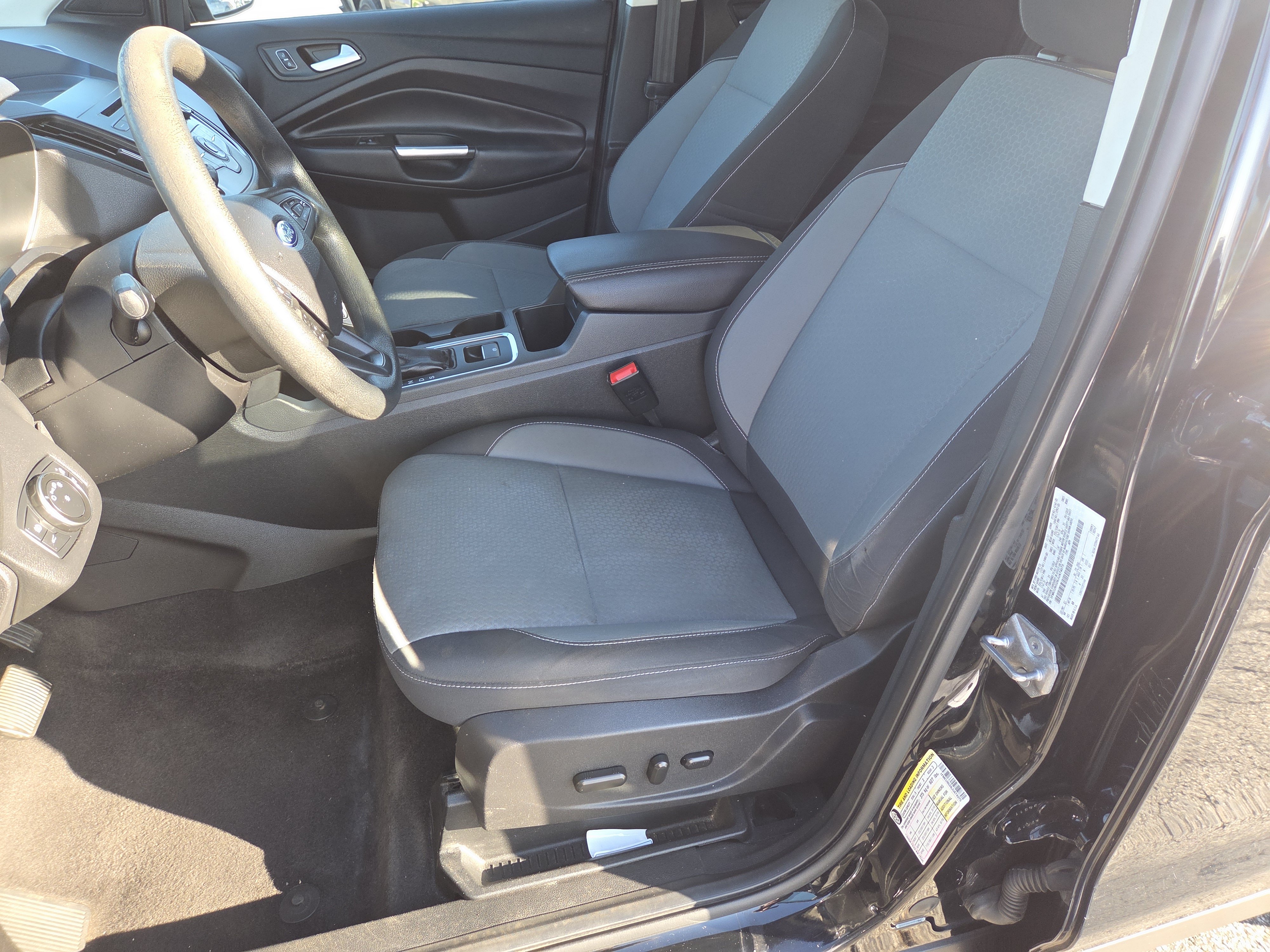 Used 2018 Ford Escape SE AWD/4WD image 13
