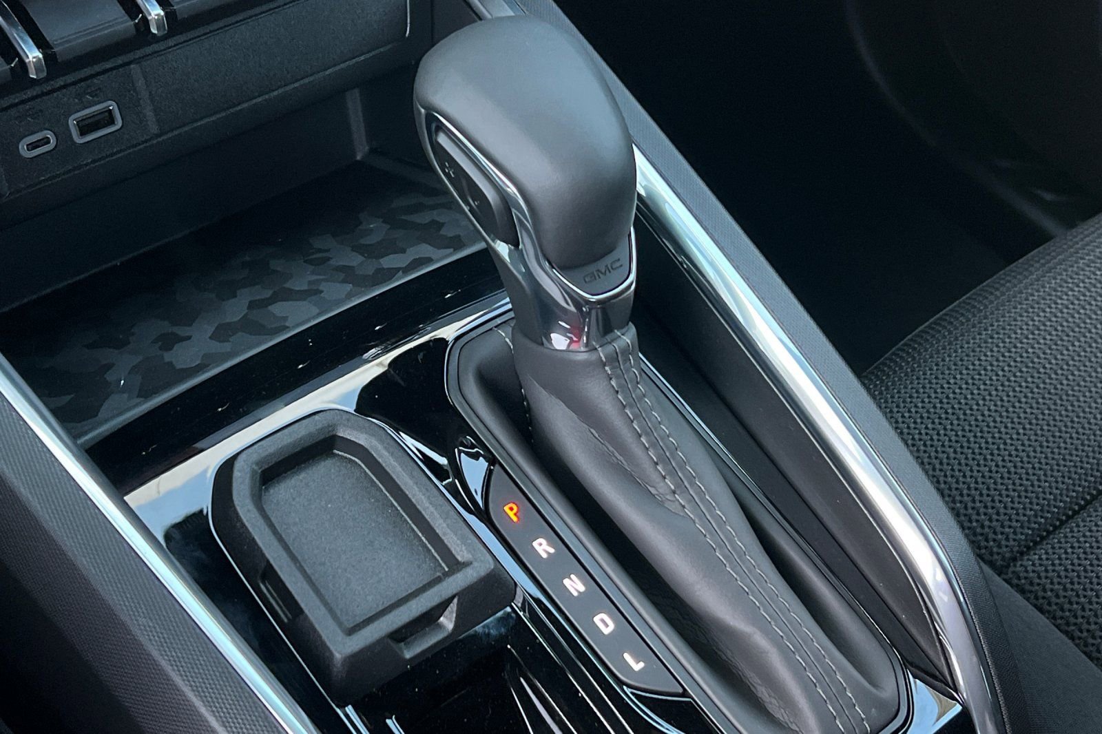 New 2026 GMC Canyon Elevation w/ Convenience Package image 20