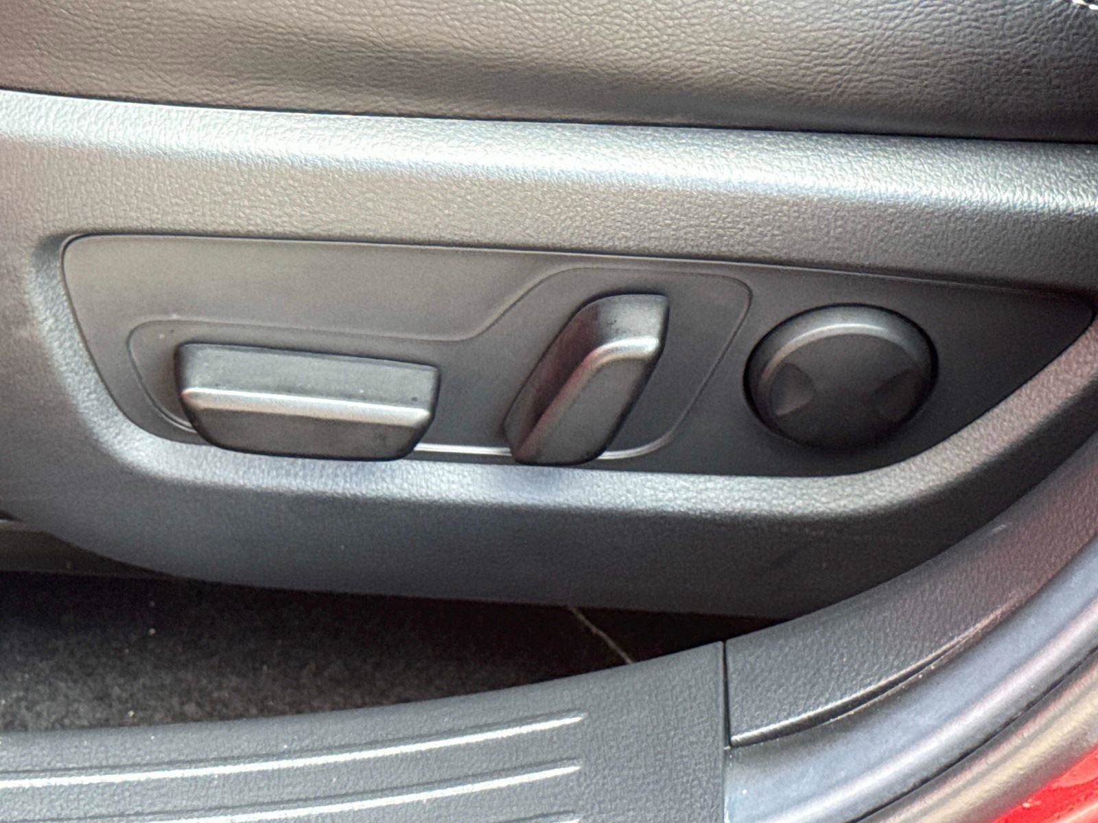 Certified 2025 MAZDA CX-50 2.5 Hybrid w/ Weather Package AWD/4WD image 20