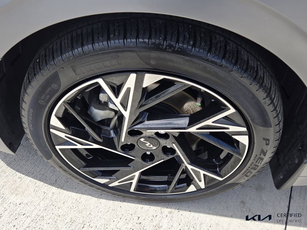 Certified 2025 Kia K5 GT-Line image 10