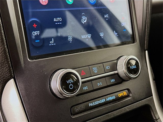 Used 2024 Ford Edge SEL image 22