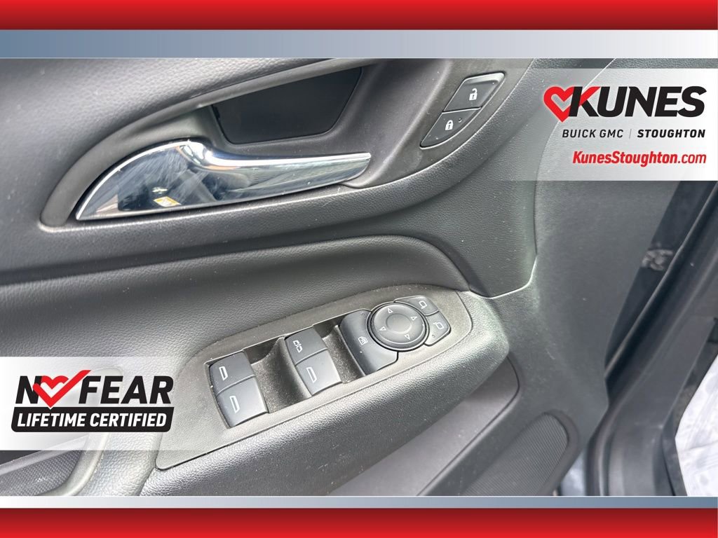 Used 2023 Chevrolet Equinox LT image 19