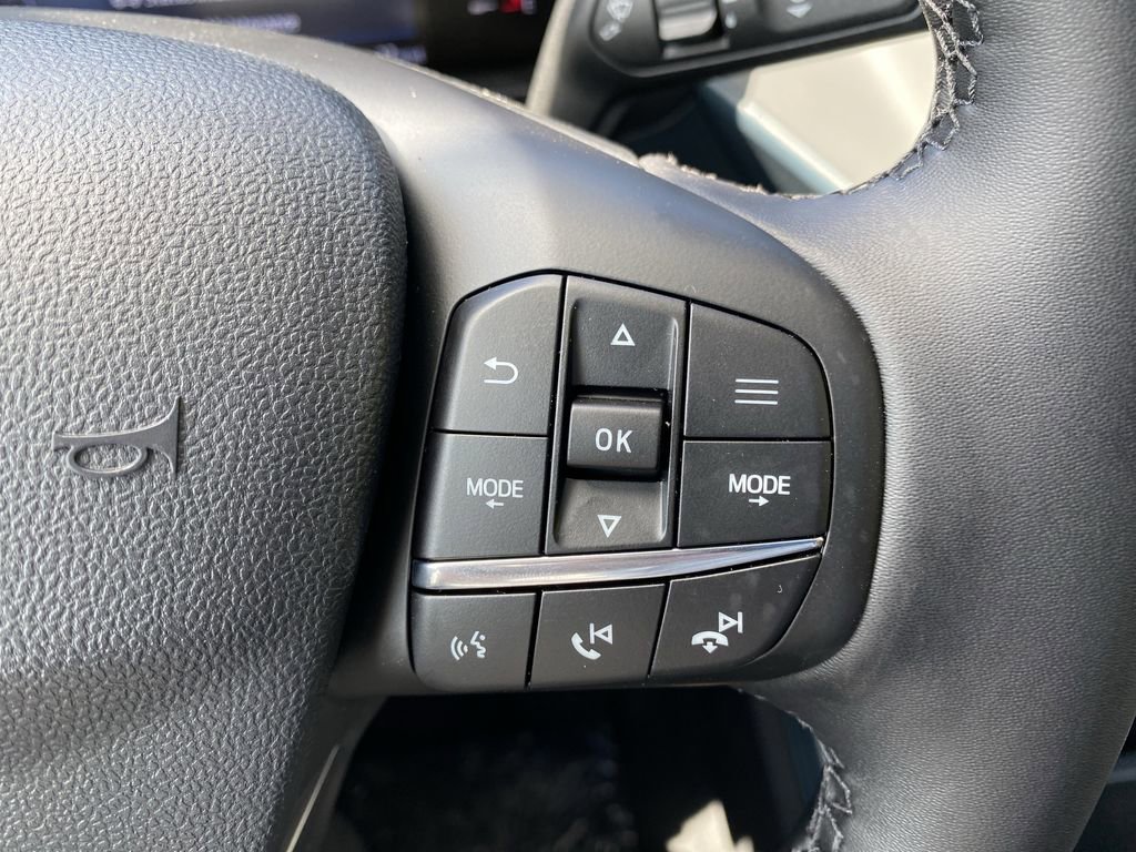 New 2025 Ford Maverick XLT w/ XLT Luxury Package image 34