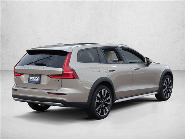 Used 2024 Volvo V60 B5 Cross Country Ultimate w/ Protection Package Premier AWD/4WD image 5