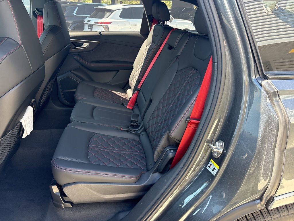 New 2026 Audi Q7 3.0T Prestige AWD/4WD image 14