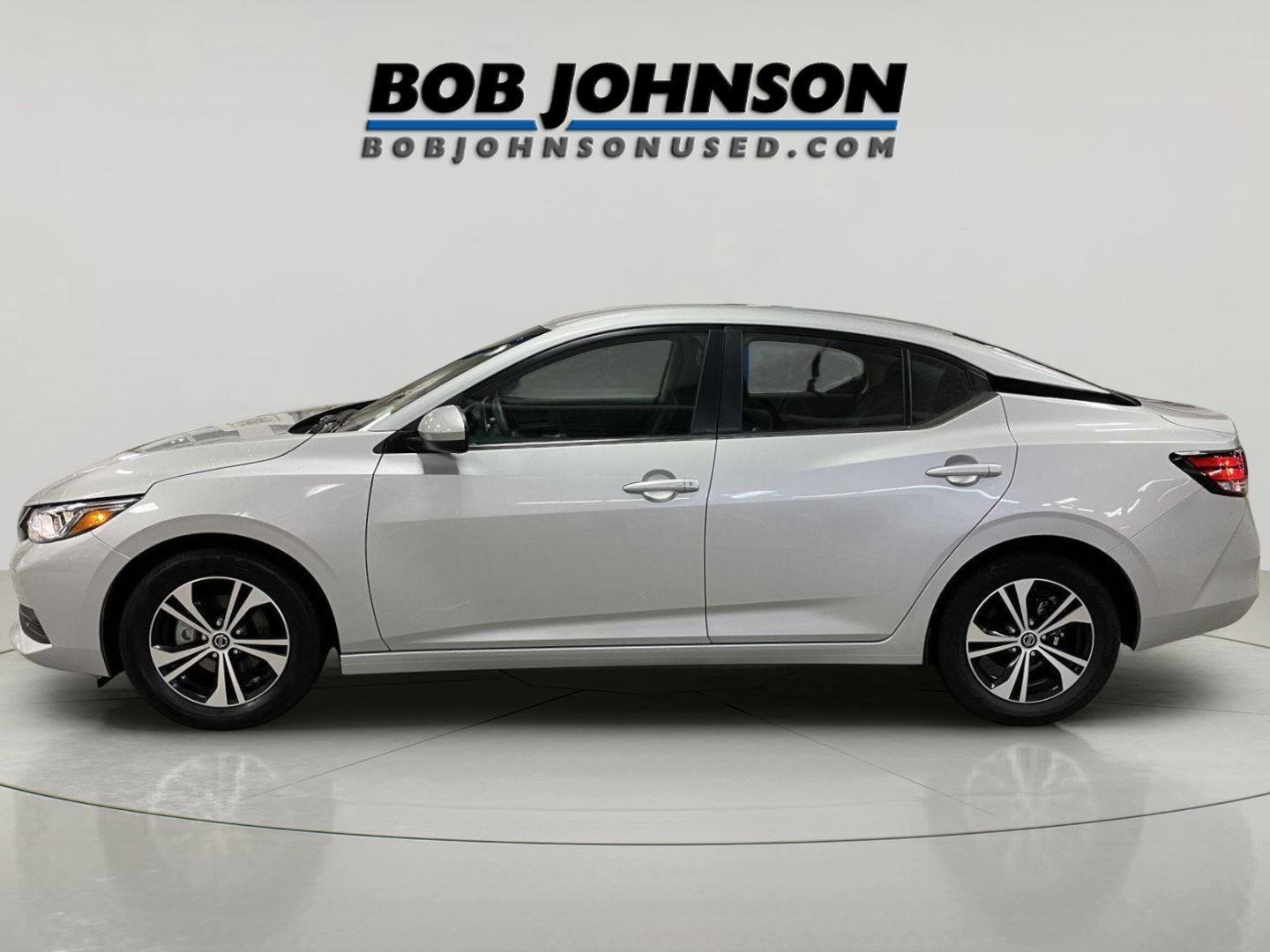 Used 2023 Nissan Sentra SV image 3