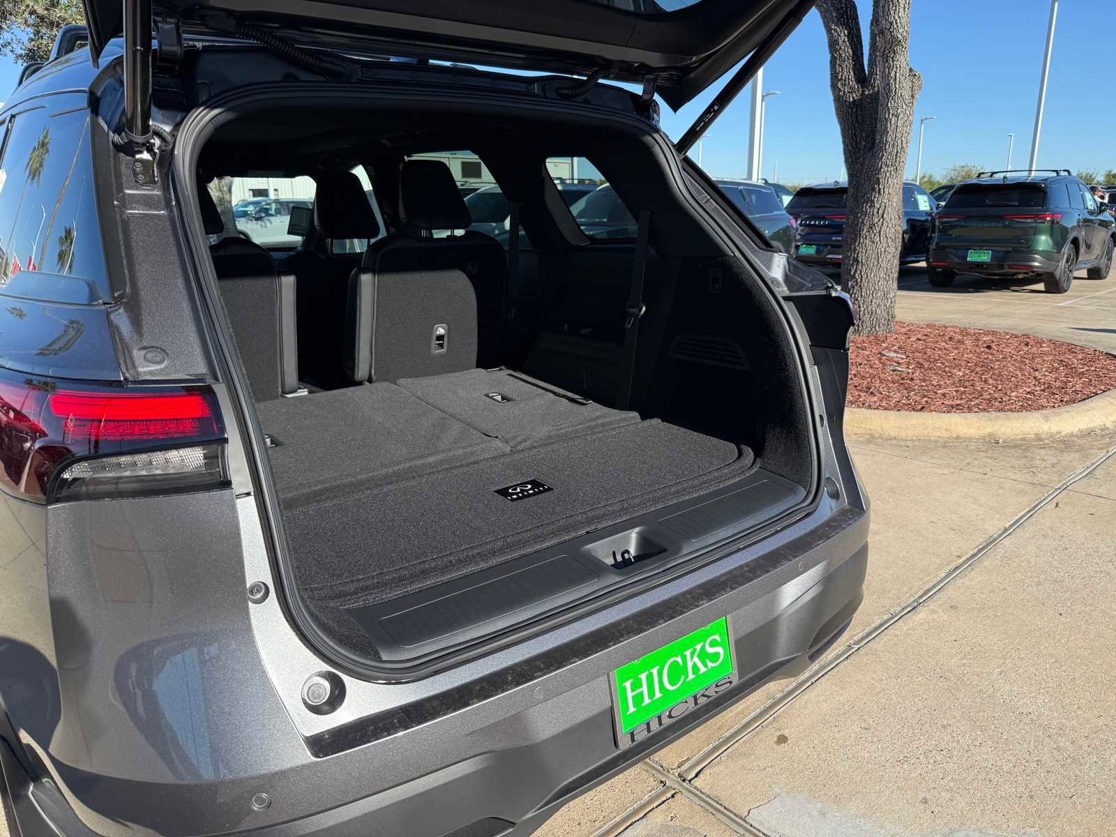 New 2026 INFINITI QX60 Sport w/ Dark Cargo Package image 26