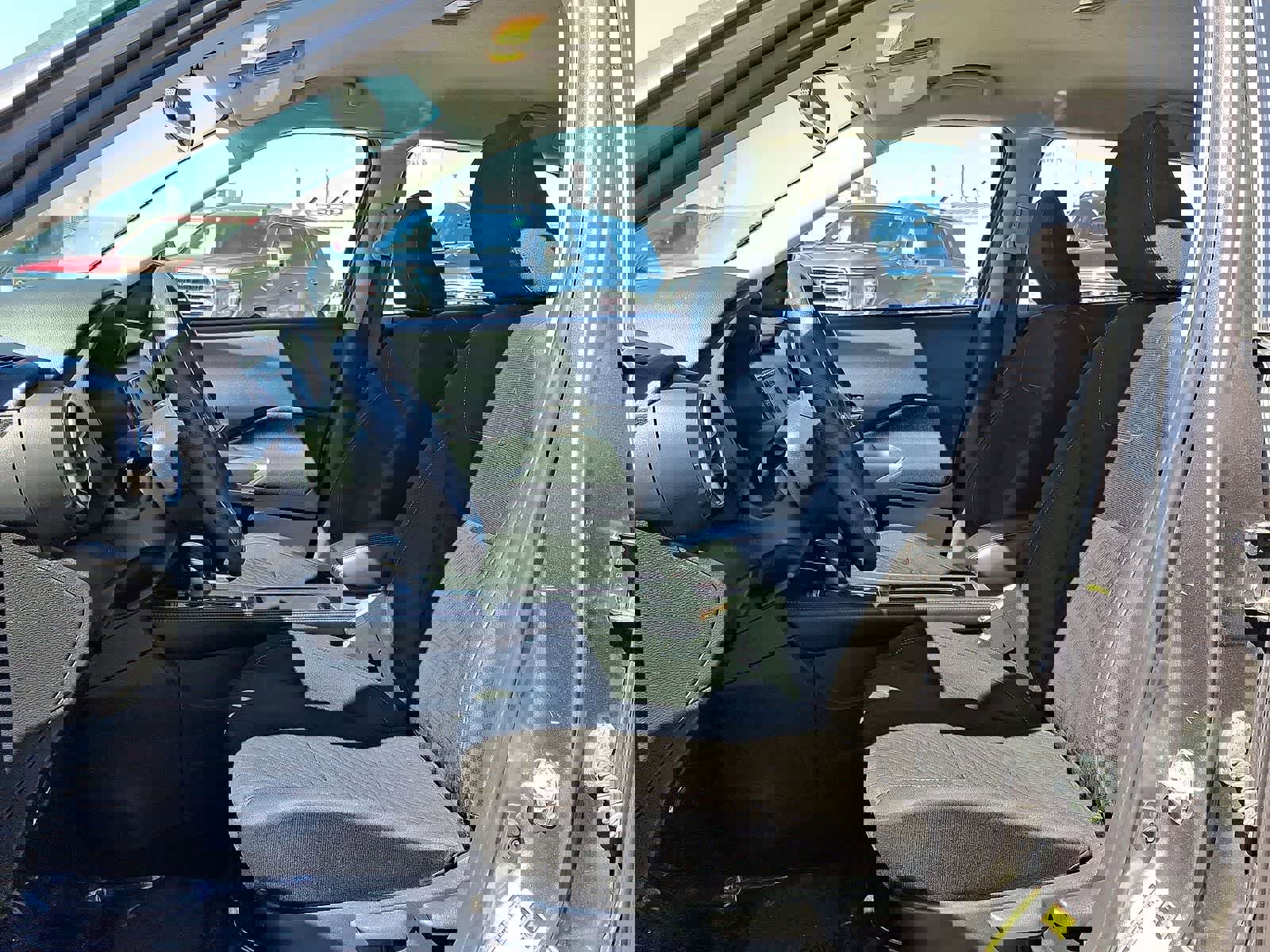 Used 2023 Nissan Kicks SV image 24