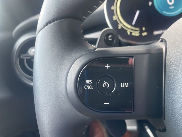 Used 2023 MINI Cooper S image 31