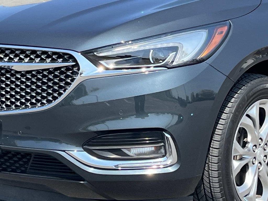 Used 2019 Buick Enclave Avenir w/ Avenir Technology Package image 9