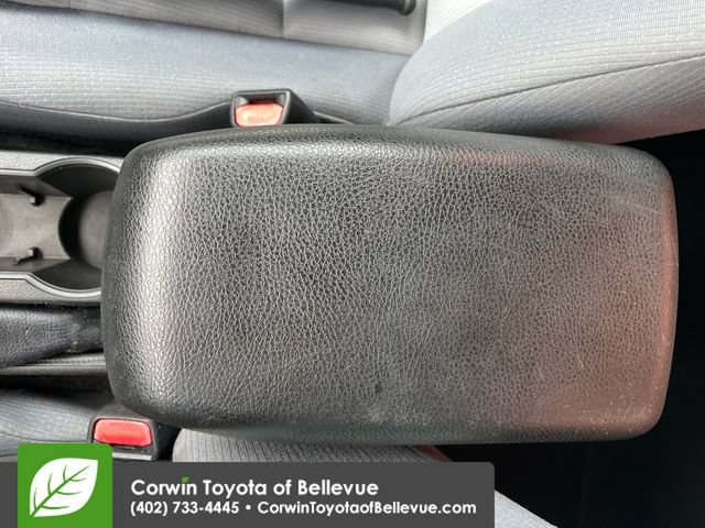 Used 2016 Toyota Corolla L FWD image 14