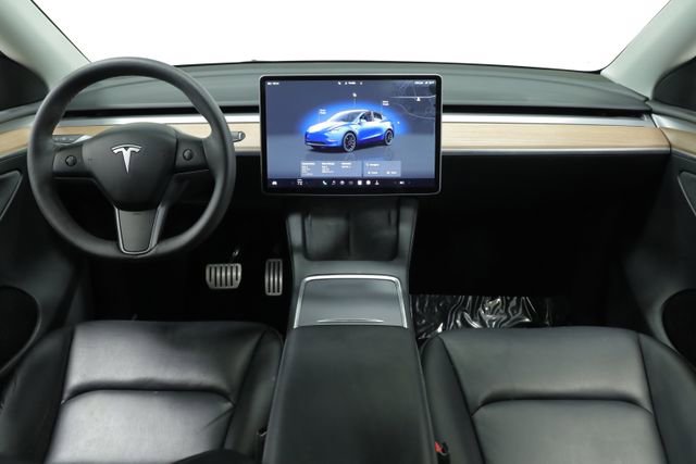 Used 2022 Tesla Model Y Performance image 11