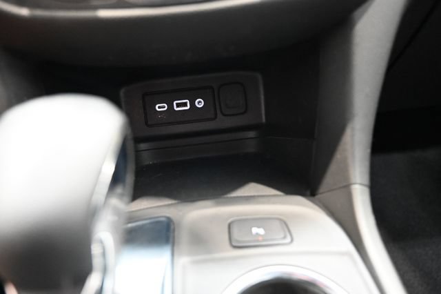 Used 2022 Chevrolet Equinox LT FWD image 19