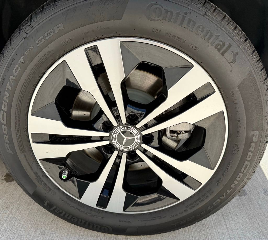 Used 2025 Mercedes-Benz GLA 250 image 12