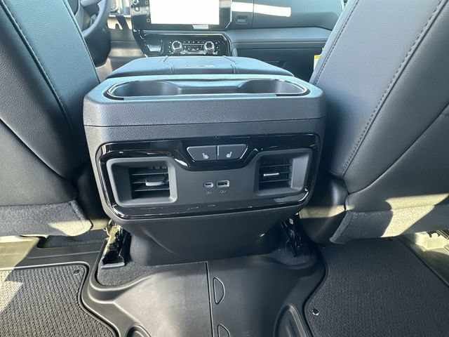 New 2026 GMC Sierra 1500 AT4 w/ AT4 Premium Package AWD/4WD image 23