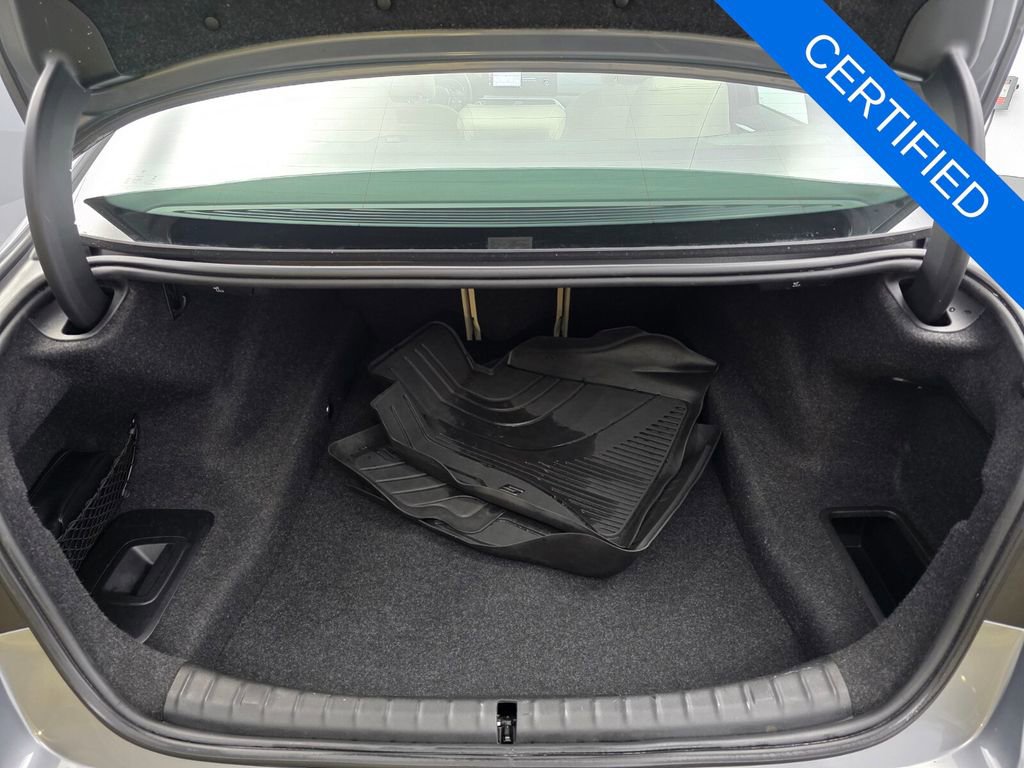 Used 2023 BMW 530i w/ Premium Package image 16