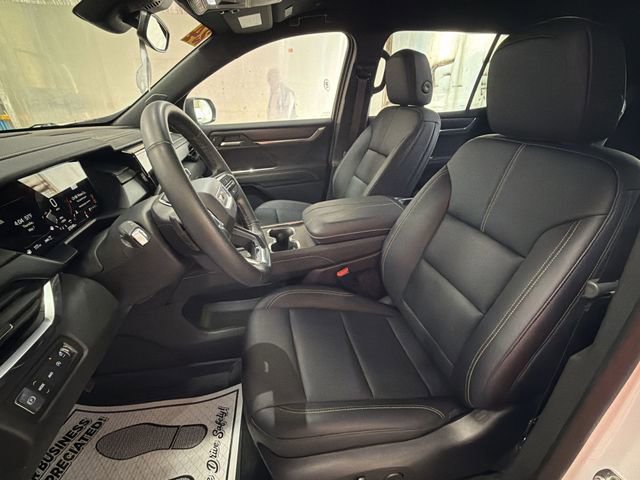 Used 2024 GMC Acadia Elevation w/ LPO, Floor Liner Package AWD/4WD image 11