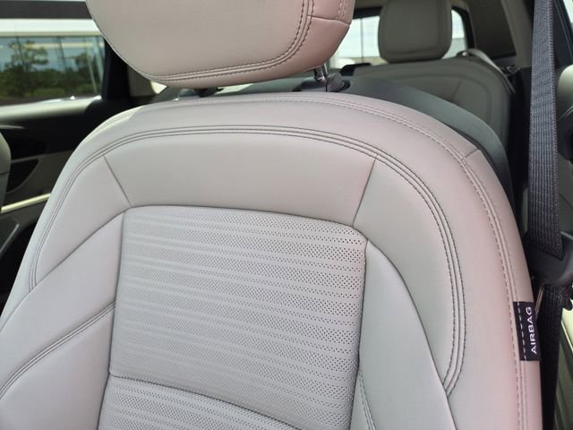 Used 2025 Lincoln Nautilus Reserve image 16