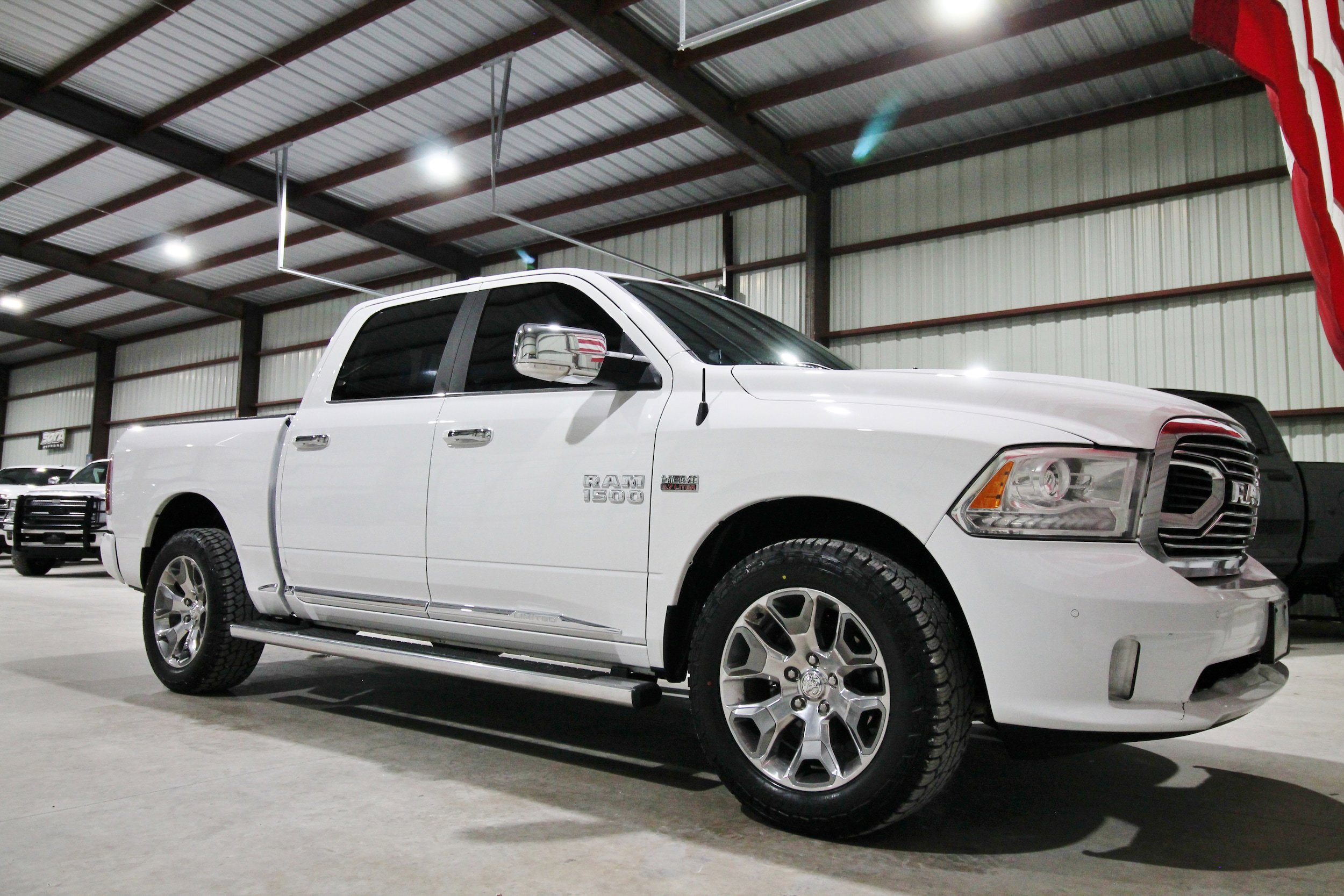 Used 2018 RAM 1500 Limited AWD/4WD image 15