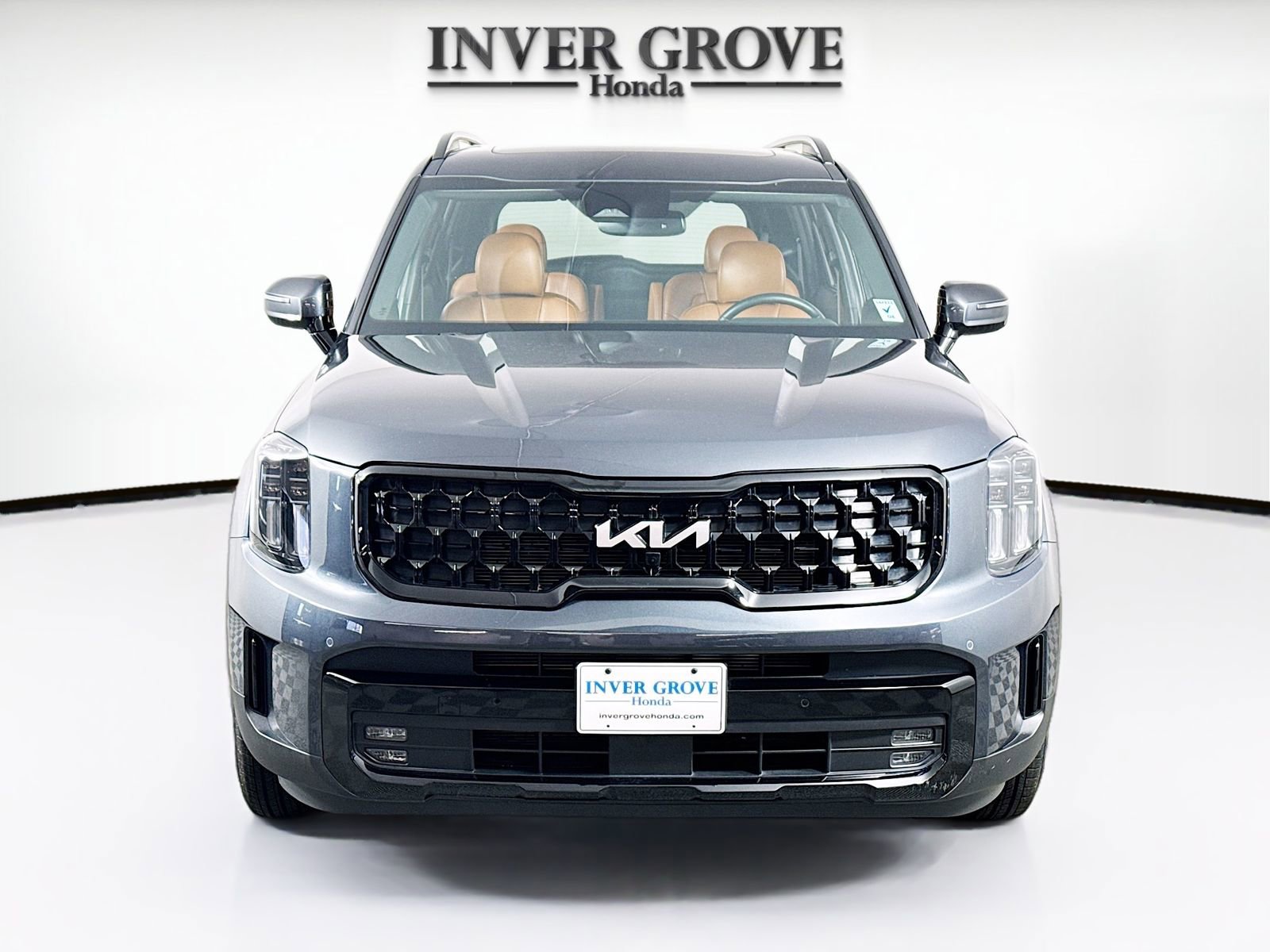 Used 2024 Kia Telluride SX X-Line AWD/4WD image 2