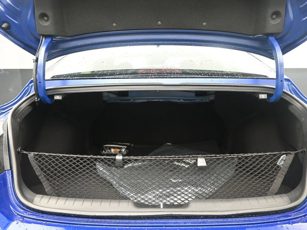 New 2025 Hyundai Elantra Sport image 30