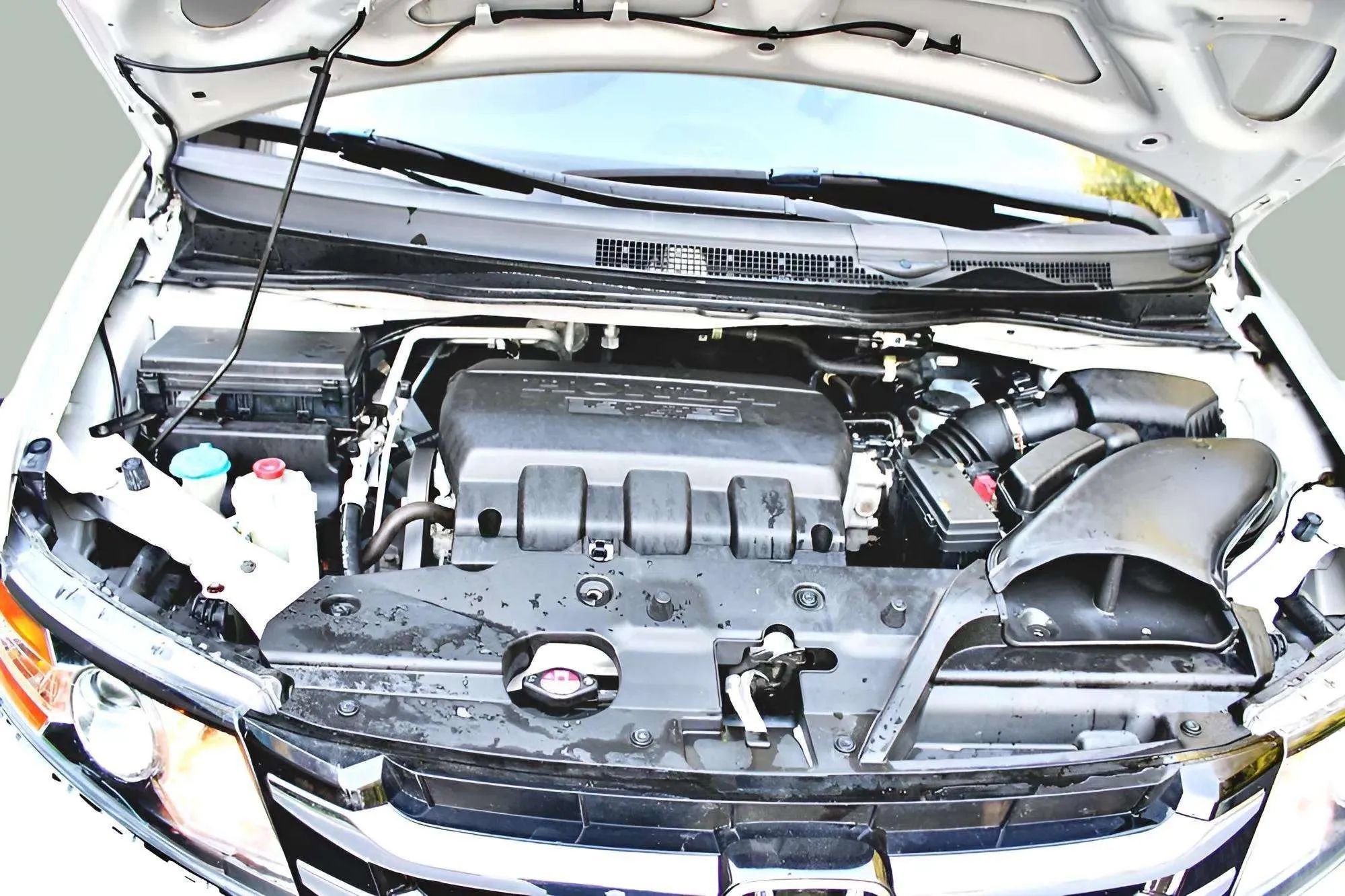 Used 2016 Honda Odyssey SE image 40