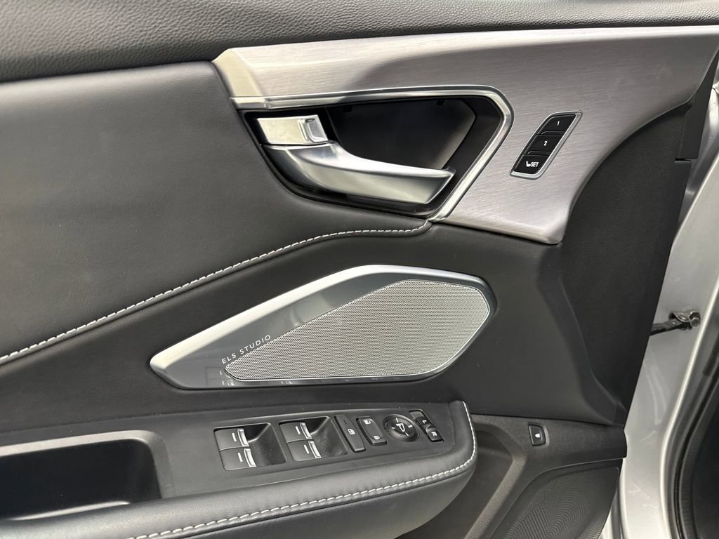 Used 2020 Acura RDX w/ Technology Package image 12