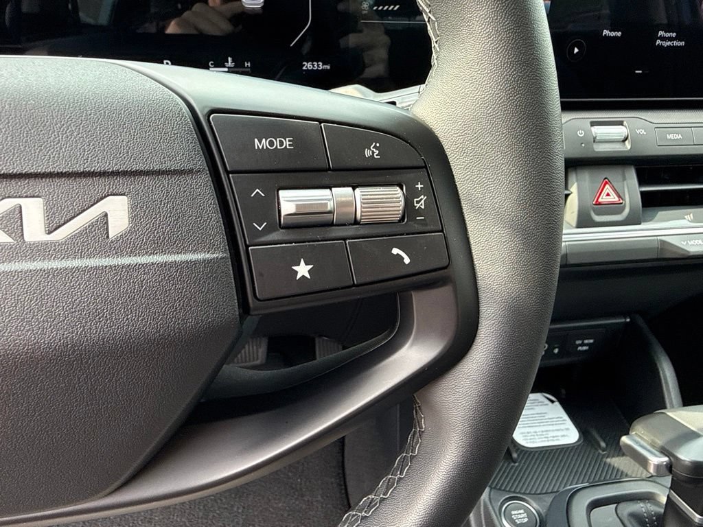 Certified 2025 Kia K4 GT-Line Turbo FWD image 29
