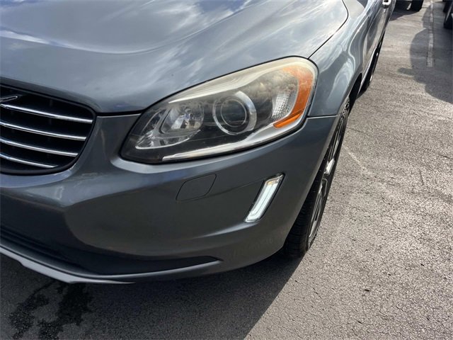 Used 2016 Volvo XC60 T6 Platinum image 9