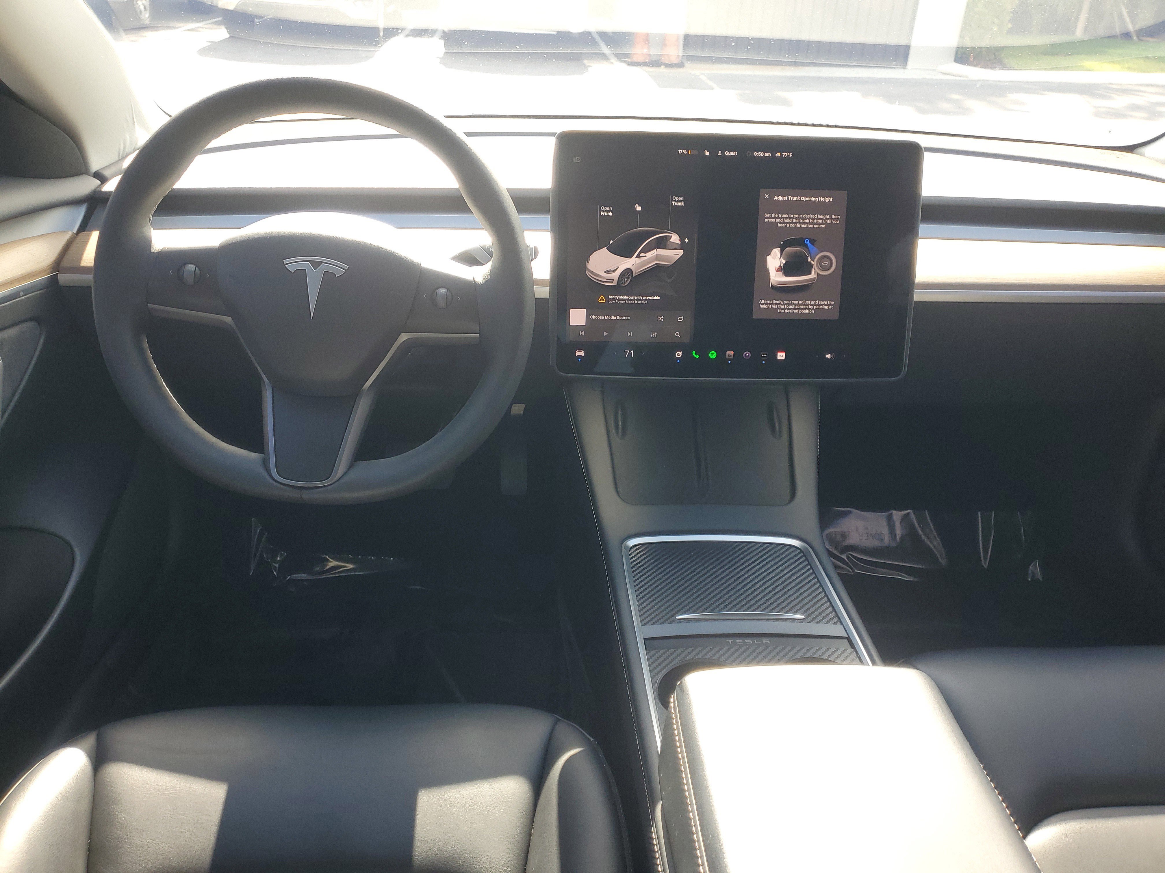 Used 2023 Tesla Model 3 Standard Range image 10