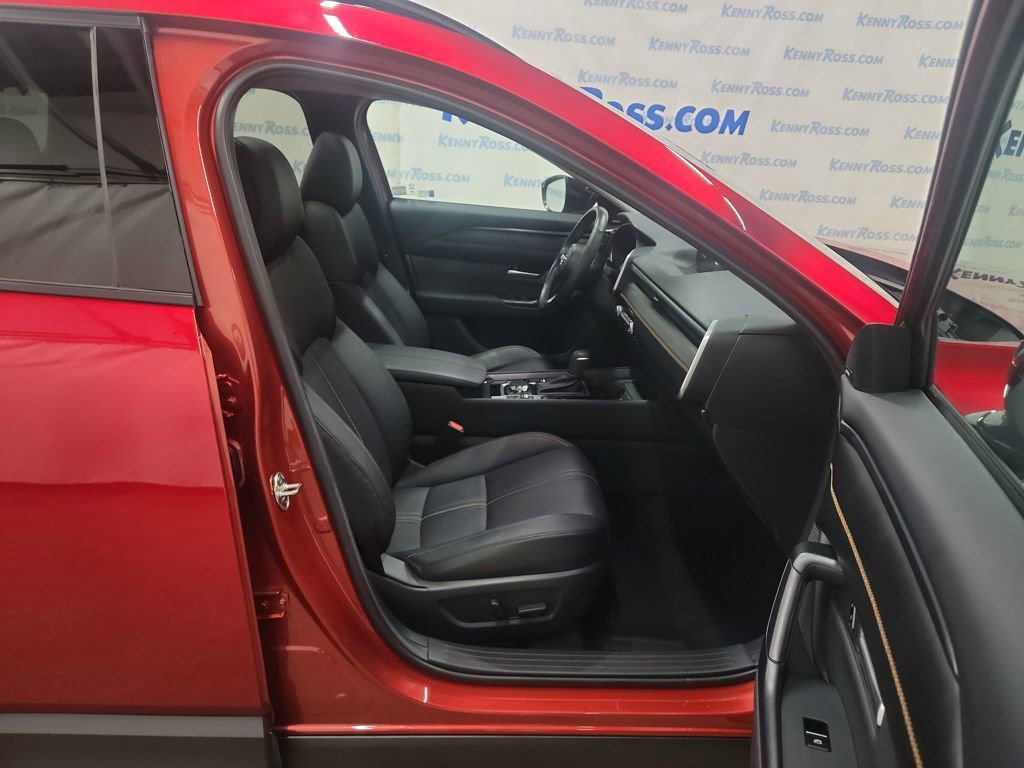 Certified 2025 MAZDA CX-50 AWD 2.5 Hybrid w/ Premium Pkg image 14