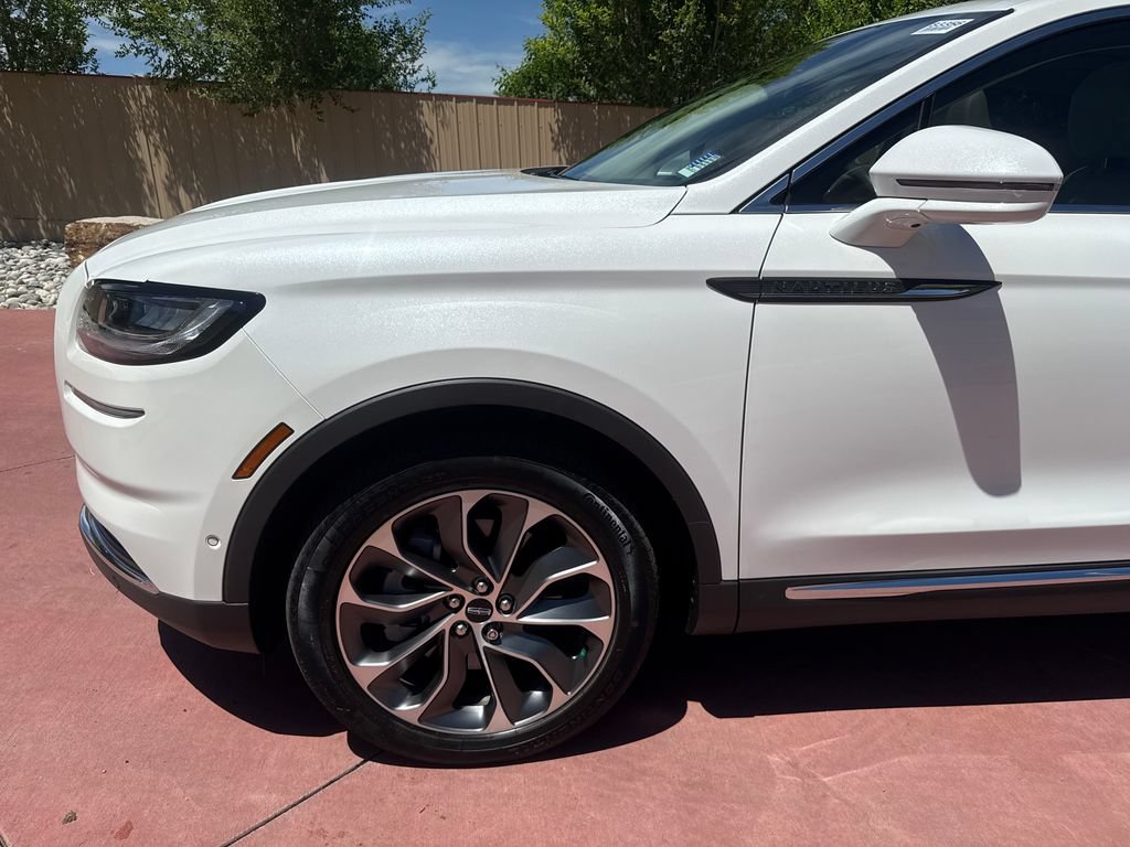 Used 2023 Lincoln Nautilus Reserve w/ Equipment Group 201A AWD/4WD image 76