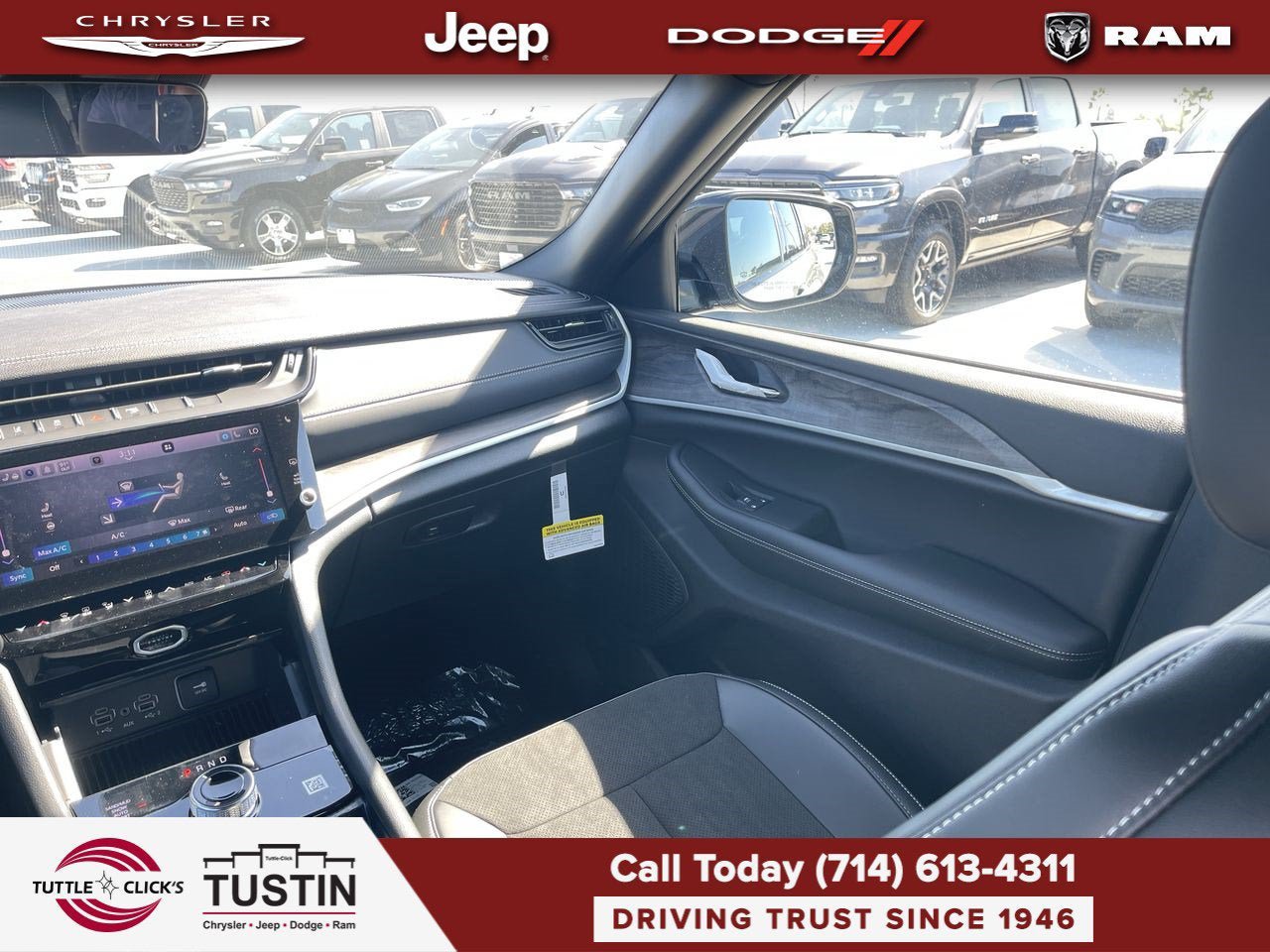 New 2027 Jeep Grand Cherokee Altitude AWD/4WD image 3