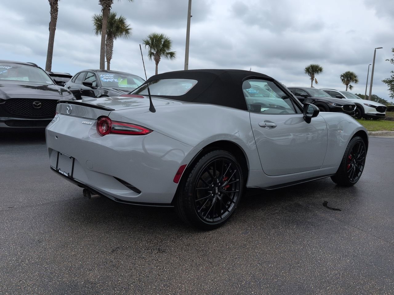 New 2026 MAZDA MX-5 Miata Club w/ Brembo/BBS Recaro Package RWD image 4