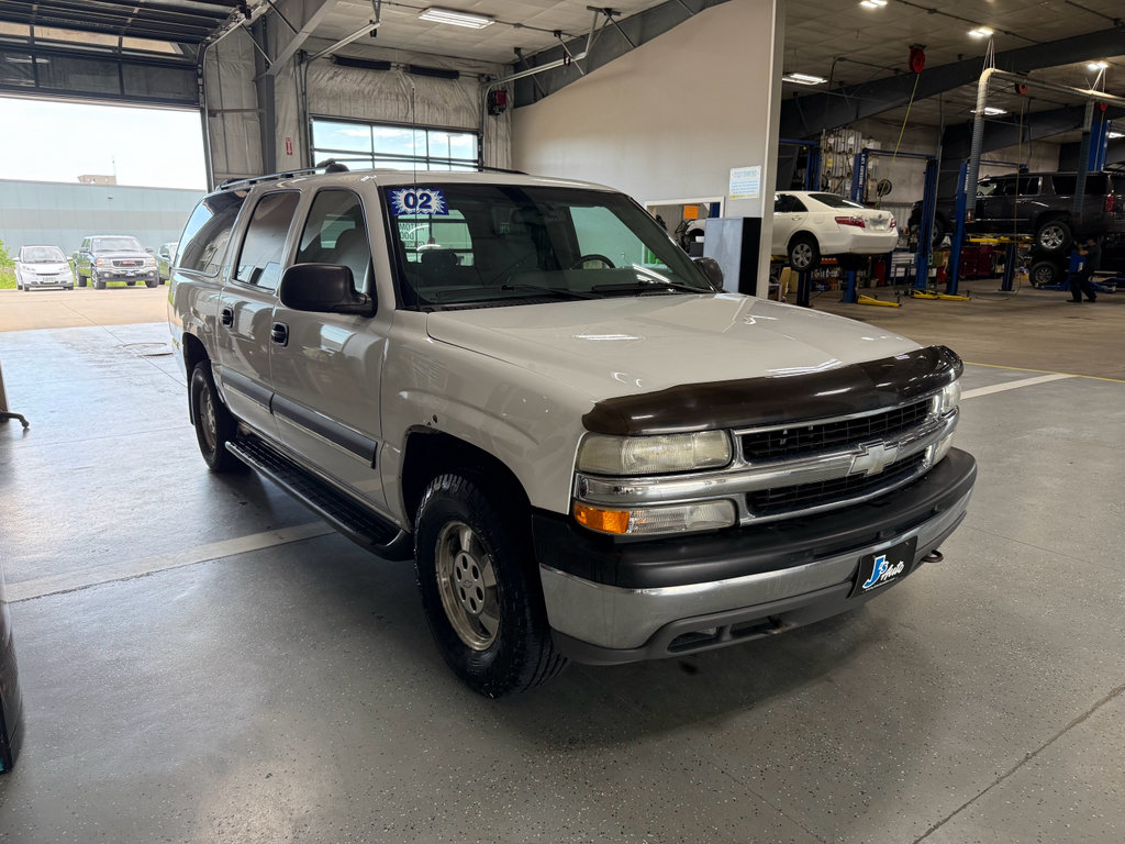 Used 2002 Chevrolet Suburban LS w/ Trailer Pkg AWD/4WD image 4