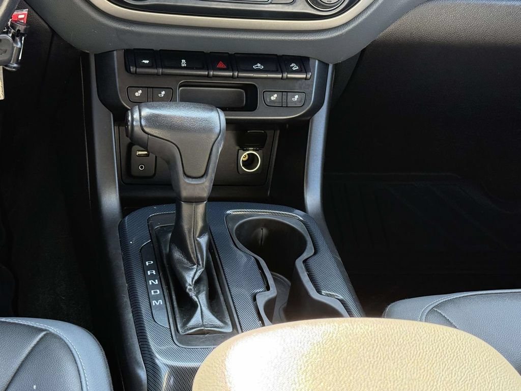 Used 2016 Chevrolet Colorado Z71 AWD/4WD image 19