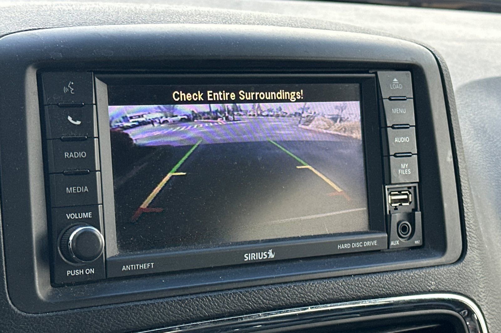 Used 2020 Dodge Grand Caravan SXT image 19