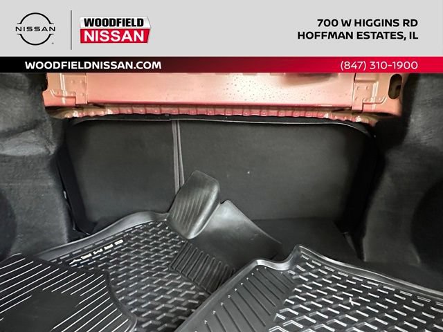 Used 2019 Toyota Camry LE FWD image 18