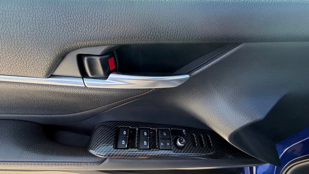 Used 2018 Toyota Camry XLE w/ Protection Package (Q2) FWD image 22