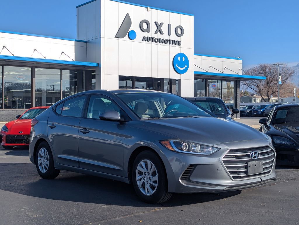 Used 2018 Hyundai Elantra SE w/ Cargo Package