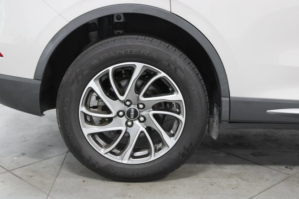 Used 2022 Lincoln Corsair FWD image 14